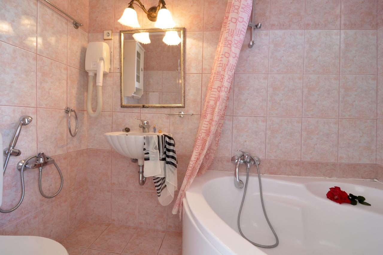 Apartament Pipitsa's